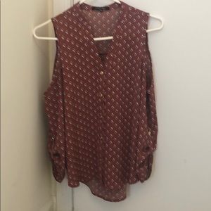 Women’s cold shoulder blouse size small
